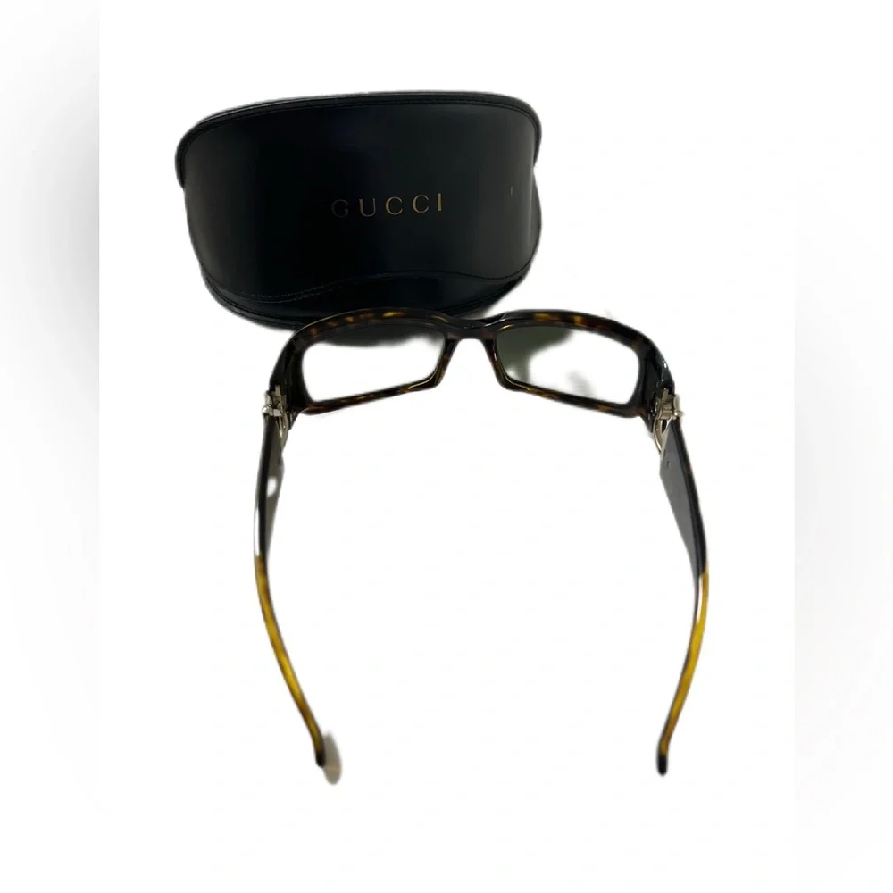 Gucci items even arm